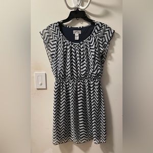Chevron summer dress • Size Large
